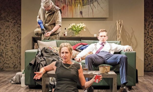 <i>God of Carnage</i>