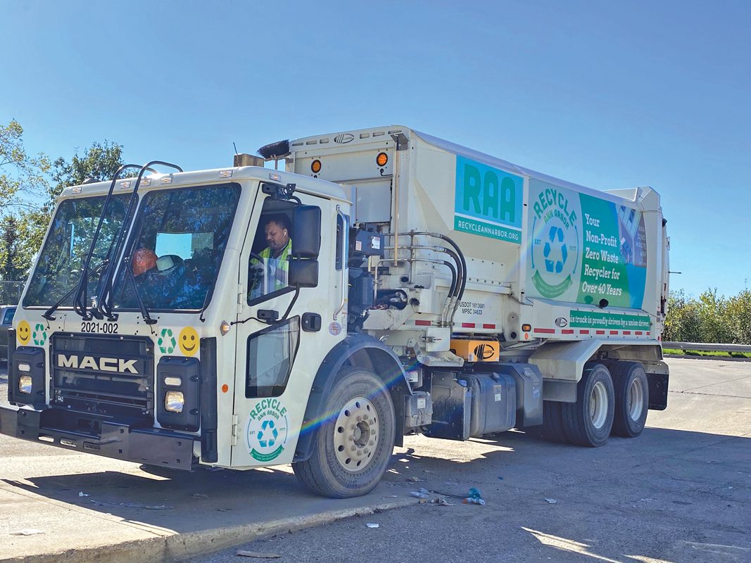 A recycling truck for Recycle Ann Arbor.