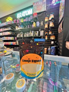 A bag of kratom sits on a counter at Bongz & Thongz